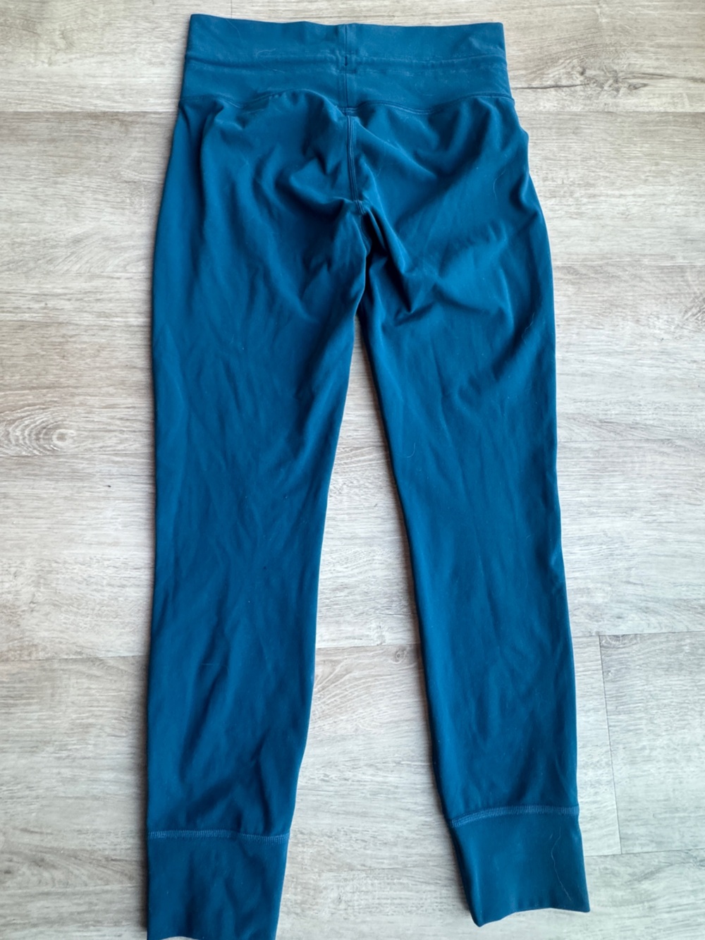 Vuori Daily Teal Leggings with Drawstring - Picture 7 of 7